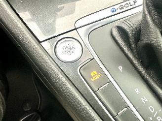 Volkswagen e-Golf 7.5 aut Highl - nap - virtual - keyless - leer - stoelverw - sfeerverl - cam - front + line + side assist picture 15
