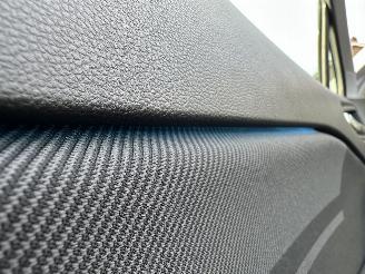 Renault Captur 1.6 E-Tech full hybrid 145 esprit Alpine - nap - pano - harman - 360cam - stuurverw - front + line + side assist picture 17