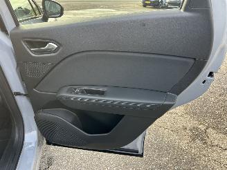 Renault Captur 1.6 E-Tech full hybrid 145 esprit Alpine - nap - pano - harman - 360cam - stuurverw - front + line + side assist picture 64