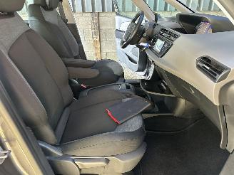 Citroën C4 Spacetourer 1.2T 131pk aut + f1 Bus 7-pers - nap - navi - virtual - line assist - keyless entry + start - pdc picture 35