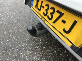 Kia Niro 1.6 GDi Hybrid ExecutiveLine - 77dkm nap - navi - camera - trekh - pdc - half leer - line assist picture 11