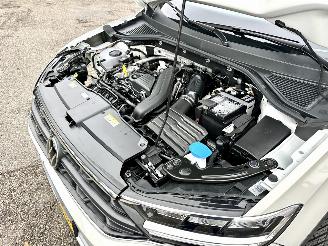 Volkswagen T-Roc 1.5 TSI 150pk 7-Traps aut Life - 7dkm nap - navi - cam - virtual - front + line + park assist - keyless picture 67