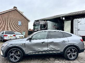 Avarii autoturisme Renault Arkana 1.6 hybrid 145pk aut ET Engineered 2023/7