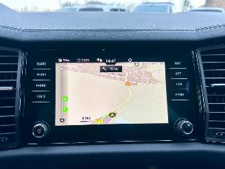 Skoda Kodiaq 1.5 TSI 150pk 7-traps aut Sportline - nap - nardo grey - keyless - virtual - sfeerverl - stuurverw - cam - memory picture 50