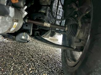 Kia e-Niro 64kWh 204pk aut DynamicPlusLine - nap - schuifdak - carplay - keyless - stuurverw - front + line assist picture 110