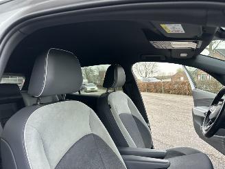 Volkswagen ID.3 58kWh 204pk aut First Plus - nap - navi - cam - keyless - 19 inch - stuurverw - front + line assist - sfeerverl picture 29