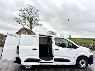 Citroën Berlingo 1.5 BlueHDI 99pk 6-bak euro6 Club - nap - airco - cruise - pdc - carplay - schuif + klapdeuren picture 60
