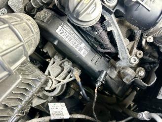 Volkswagen Multivan 2.0 TDI 150pk 6-bak cruise - nap - 6-pers - cam - navi - virtual - 2x elektr schuifdeur - elektr klep picture 70