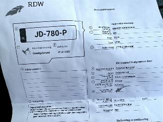 BMW 3-serie 330e 245pk 8-traps aut + f1 high exe - 112dkm nap - harman  - stuur + stoelverw v+a - 360cam - head up - elektr rollo picture 41