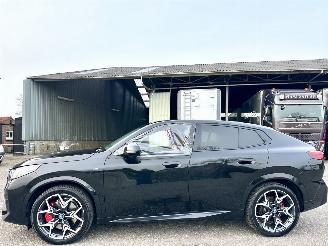 damaged passenger cars BMW iX2 eDrive20 67kWh 204pk aut M-Sport 2024/5