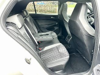 Volkswagen Golf 1.5 eTSI aut + f1 162pk R-Line - pano - hud - keyless - virtual - front + line + side + park assist picture 23