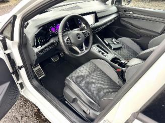 Volkswagen Golf 1.5 eTSI aut + f1 162pk R-Line - pano - hud - keyless - virtual - front + line + side + park assist picture 17