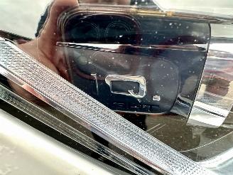 Volkswagen Golf 1.5 eTSI aut + f1 162pk R-Line - pano - hud - keyless - virtual - front + line + side + park assist picture 110