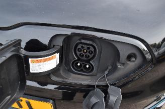 Kia Niro 64Kwh Executive line 204Pk SOH 100% 3FASE *Navi/Clima/Camera/Leder/Stoelverwarming picture 18