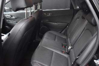 Hyundai Kona 64Kwh Premium 204Pk 3FASE SOH 100% Navi/Clima/Camera/Leder/Stoelverwarming picture 6