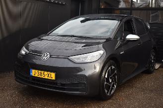 Schadeauto Volkswagen ID.3 58Kwh First 204Pk 3FASE *Navi/Clima/Stoelverwarming 2020/11