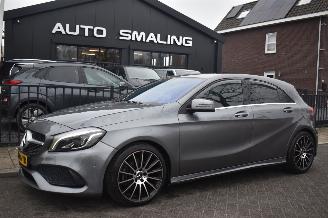 škoda osobní automobily Mercedes A-klasse 1.6 180 Prestige 122Pk *Navi/Clima/Camera/Stoelverwarming 2015/11