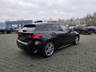 BMW 1-serie 116i M-SPORT AUTOMAAT  / PANO / 33 DKM picture 13