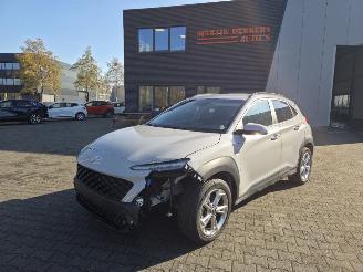 uszkodzony samochody osobowe Hyundai Kona 88kw 48v / NAVI / CAMERA / CLIMA 2022/3
