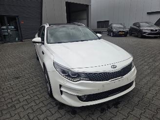 Kia Optima AUTOM / PANO / LEER picture 14