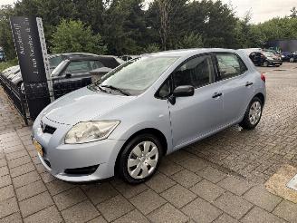 begagnad bil auto Toyota Auris Dealer onderhouden 1.6-16V Terra 2007/3