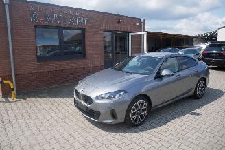 krockskadad bil auto BMW 2-serie 220 GRAN-COUPE LEER 2025/2