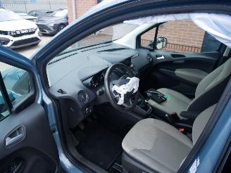 Ford Tourneo Courier TITANIUM picture 10