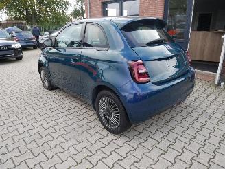 Fiat 500E ICON picture 7