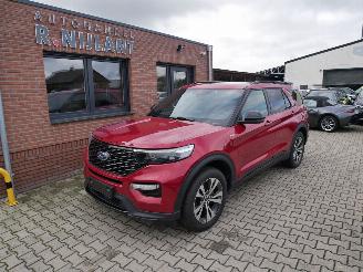 krockskadad bil auto Ford Explorer ST-LINE AWD 7-PERSOONS PLUG-IN LEER LED PANORAMADAK. 2023/4