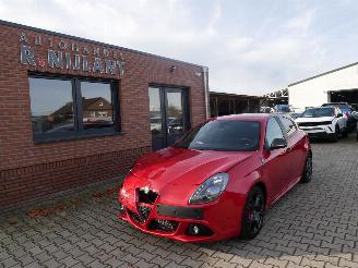 krockskadad bil auto Alfa Romeo Giulietta QUADRIFOGLIO VERDE BI-XENON 2012/3