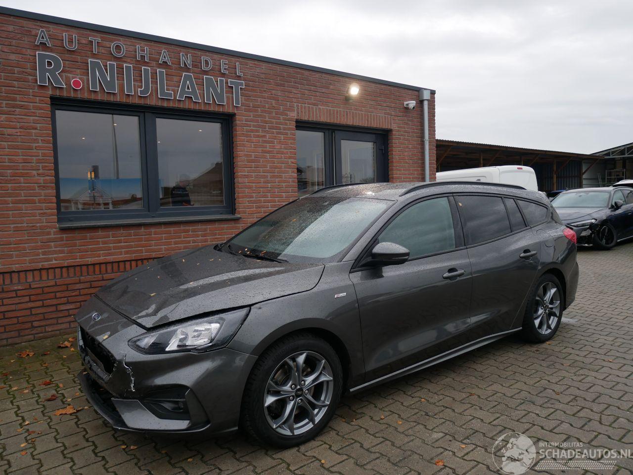 Ford Focus ST-LINE LED