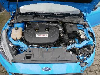 Ford Focus RS BLEU & BLACK ALCANTARA picture 8