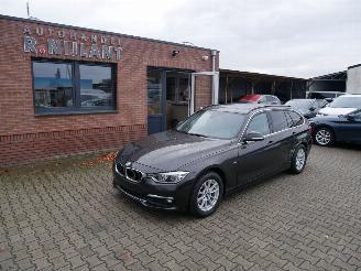 škoda osobní automobily BMW 3-serie 320 D LUXURY X-DRIVE PANORAMADAK LEER LED 2016/10