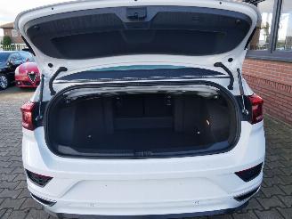 Volkswagen T-Roc R LINE LED VIRTUAL COCKPIT. picture 16