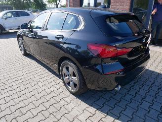 BMW 1-serie 116 D picture 7