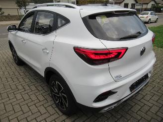 Auto incidentate MG ZS MG  ZS 1.0T-GDI  10.700km!! Virtual-Cockpit Leer Navi Panorama-D Camera Keyless-Go..... 2023/5