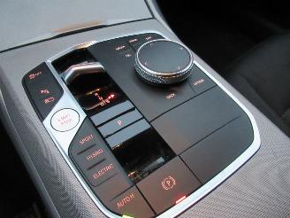 BMW 3-serie 320E Touring Aut.PluginHybrid WideScreen Cockpit Navi CruiseControl Pdc ..... picture 21