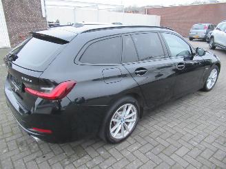 BMW 3-serie 320E Touring Aut.PluginHybrid WideScreen Cockpit Navi CruiseControl Pdc ..... picture 4