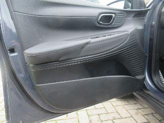 Hyundai Bayon 1.0T-GDI AUT. 48V-MildHybrid 5400km!! VirtualCockpit Climatronic Navi Camera CruiseControl Pdc LineAssist picture 21