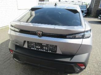 Auto incidentate Peugeot 408 PureTech 130 EAT8 Aut. Allure HalfLeer Navi Camera Stoel/Stuur-Verwarming..... 2024/4