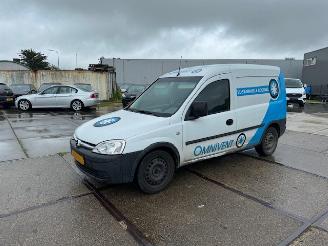 Auto incidentate Opel Combo 1.3 CDTI AIRCO 2011/11