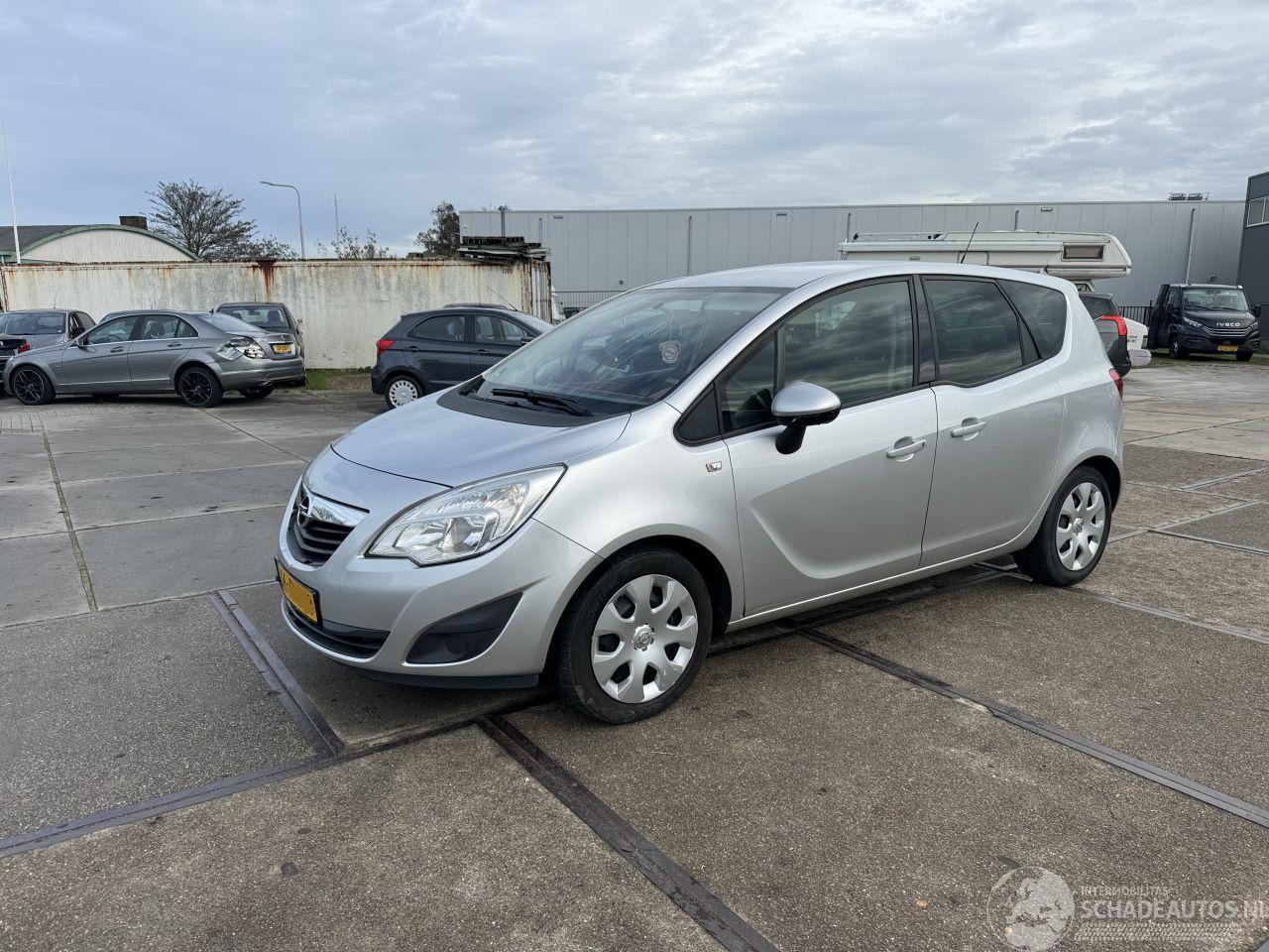 Opel Meriva 1.4 Turbo