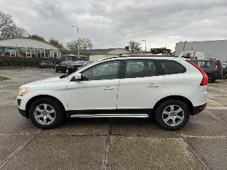 Volvo Xc-60 2.0 T Kinetic picture 18