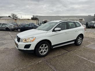 škoda osobní automobily Volvo Xc-60 2.0 T Kinetic 2011/4