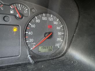 Volkswagen Transporter 1.9 TD picture 7