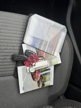 Ford C-Max 1.5 Titanium picture 9