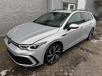 Schadeauto Volkswagen Golf 1.5 TSIe R-line 2024/1