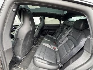 Porsche Taycan 4S Performance voll auto start en rijd picture 9