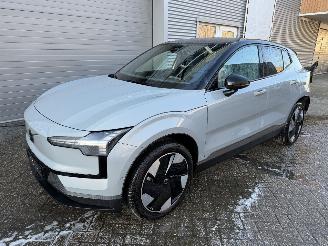 Unfallwagen Volvo EX30 EX30 Extended Range Ultra Panorama voll  Rijdbaar 2024/9