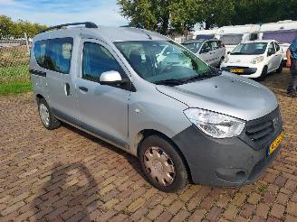  Dacia Dokker 1.2 Laureante + apk 2015/2